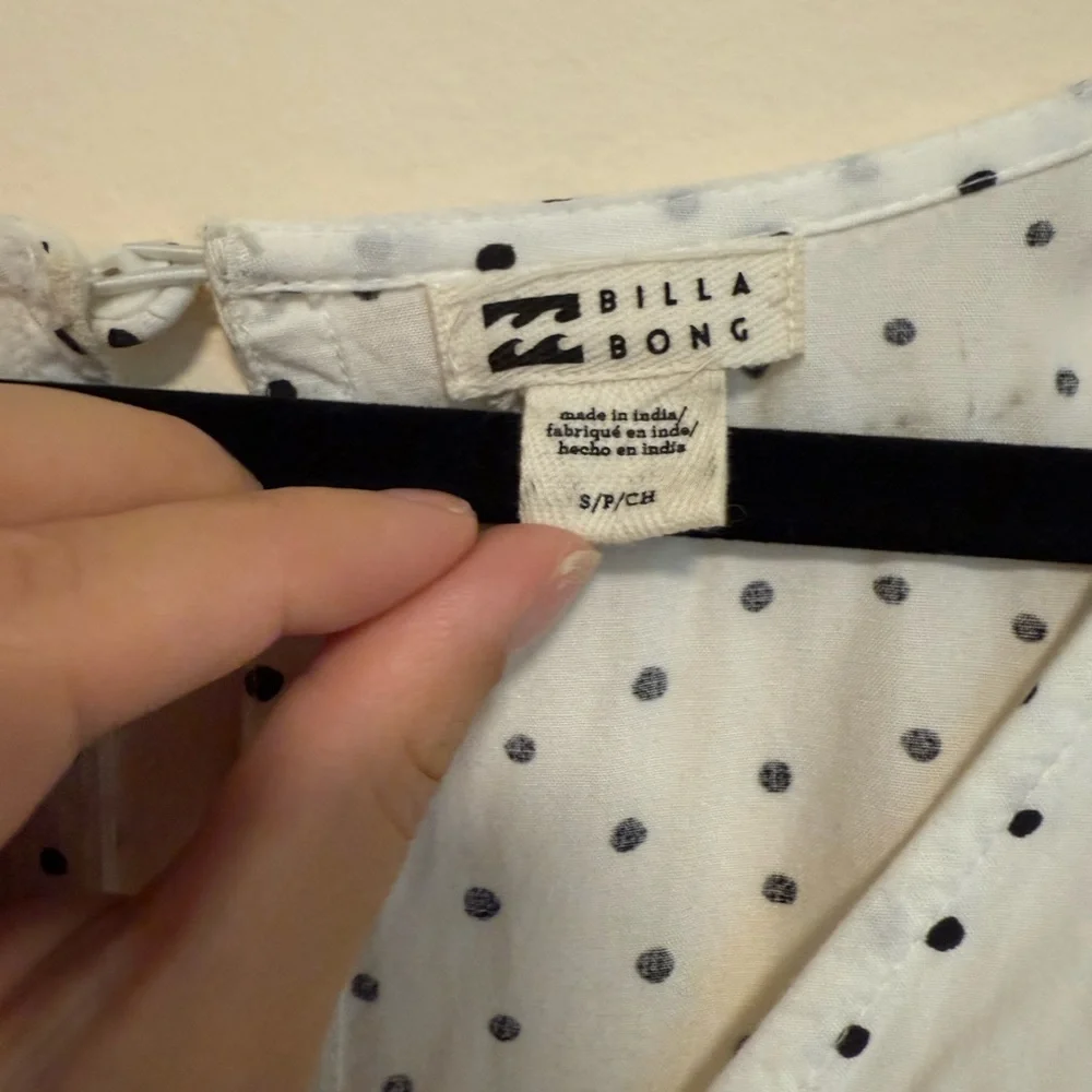 Billabong Black and White Dotted Blouse - Picture 5 of 7